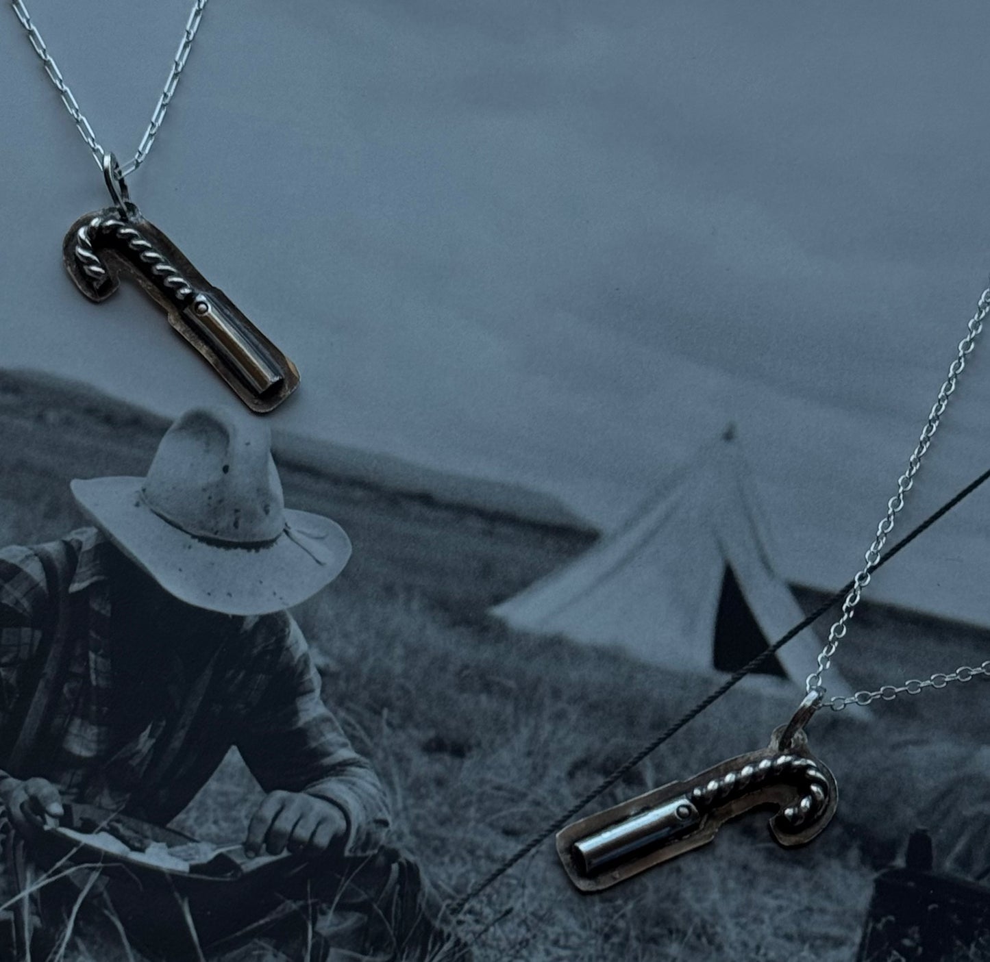 + Running Iron Necklace +