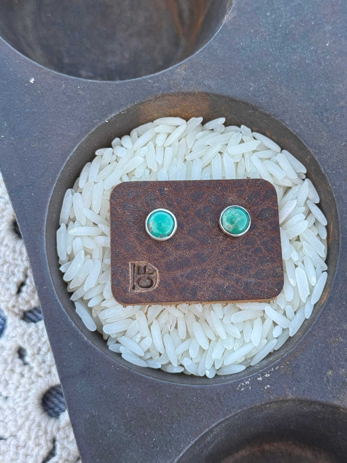 Simple Turquoise Studs - Green Plain